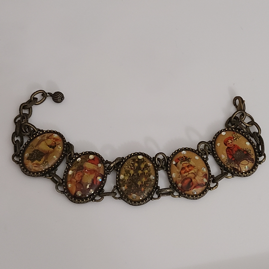 Vintage Nina Ricci Avon Victorian Christmas Bracelet Santa Cameo Photos Links 35$